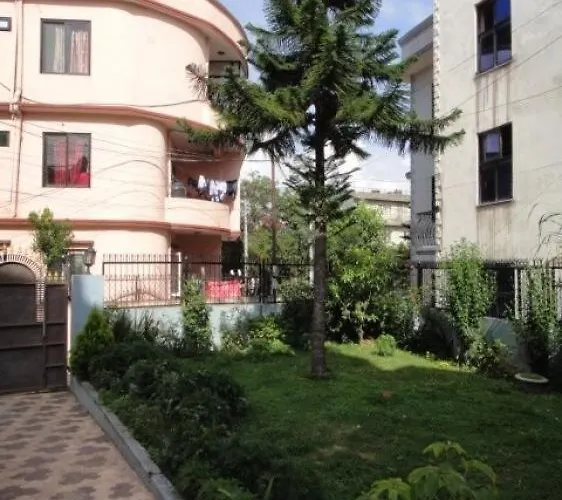 Appartement Peaceful Near Swyambhu & White Gumba At *